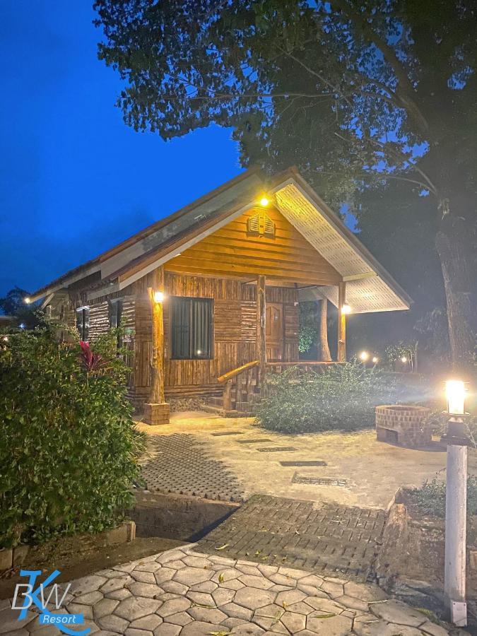 Baan Khue Wieng Resort Mae Sariang Exterior foto